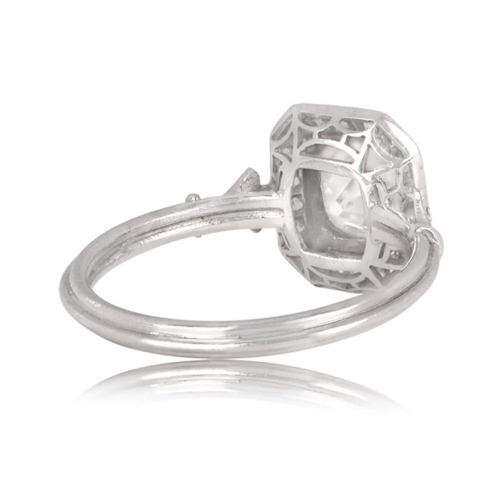 Tuena Platinum Engagement Ring with Openwork filigree at Back