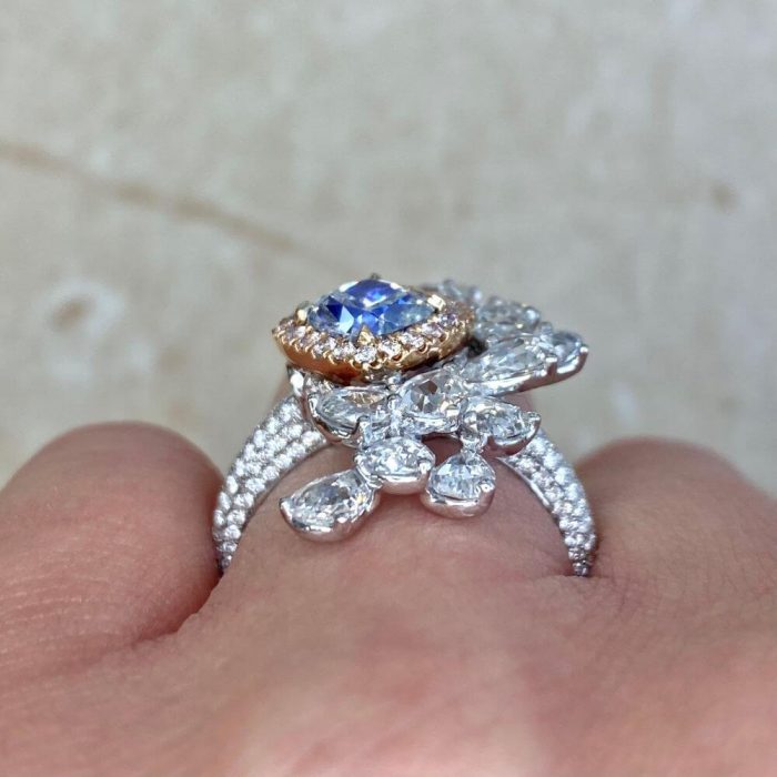 Diamond Accented Mounting Fancy Light Blue Cushion Cut Diamond VMK14 F3